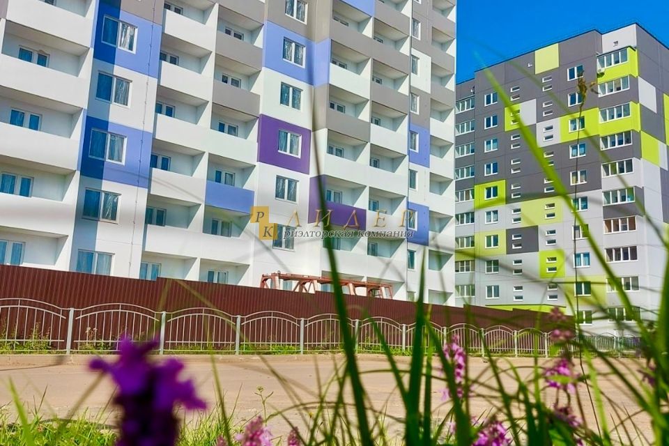 2-к. квартира, 66,4 м², 4/10 эт. на продажу в Калуге Купить квартиру Авито