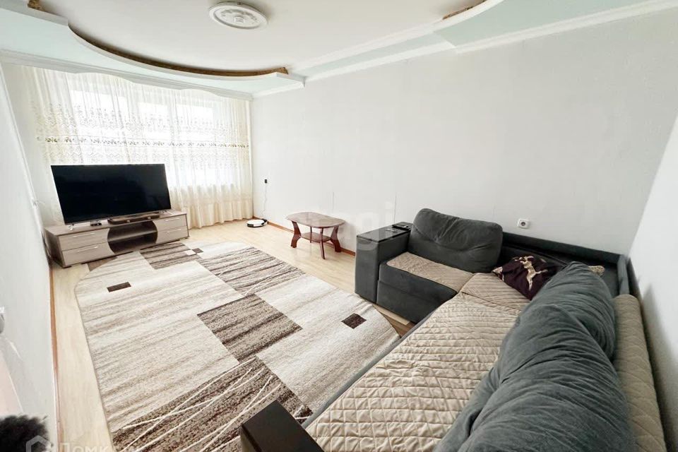 Продаётся 4-комнатная квартира, 76.1 м²