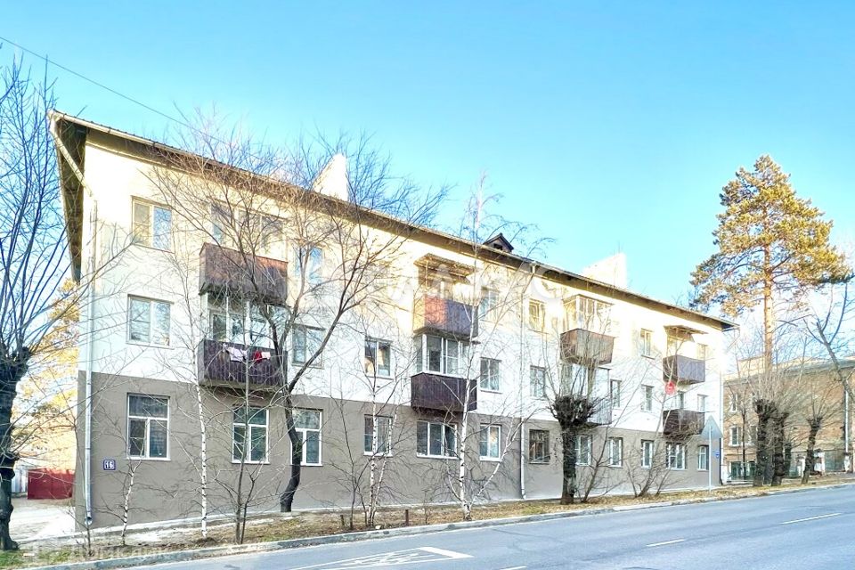 Продаётся 3-комнатная квартира, 64.4 м²