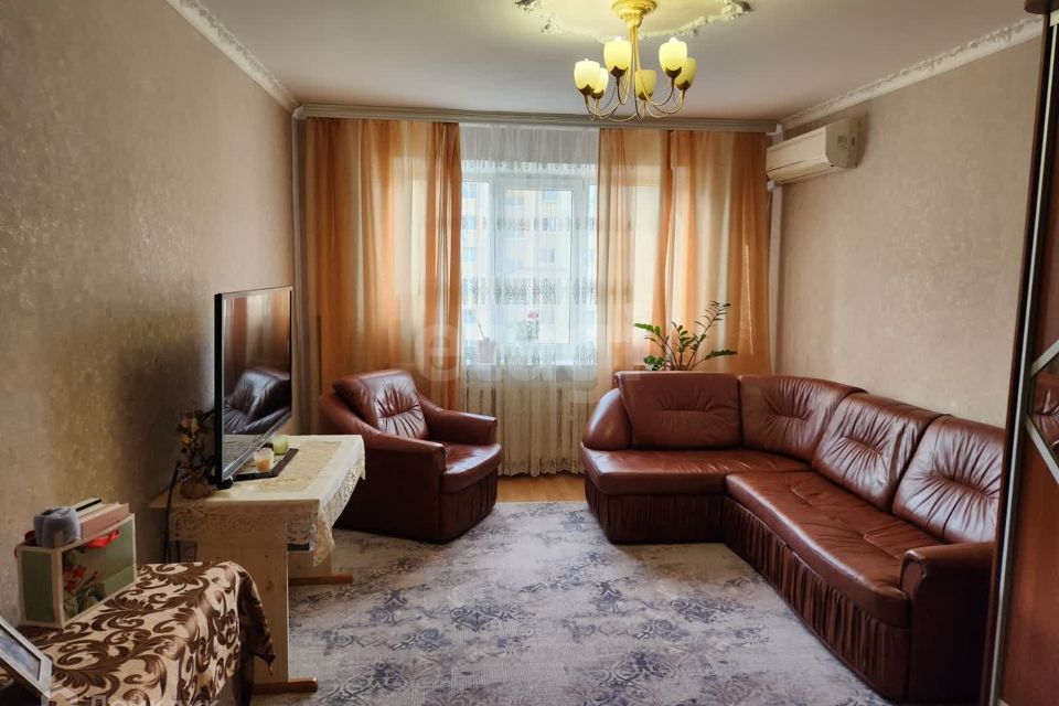 Продаётся 3-комнатная квартира, 63.4 м²