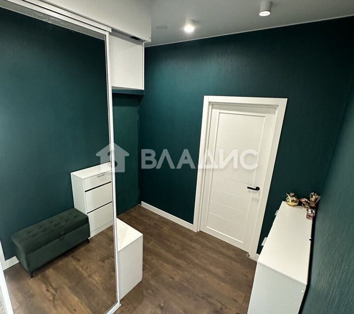 Продаётся 1-комнатная квартира, 43.3 м²