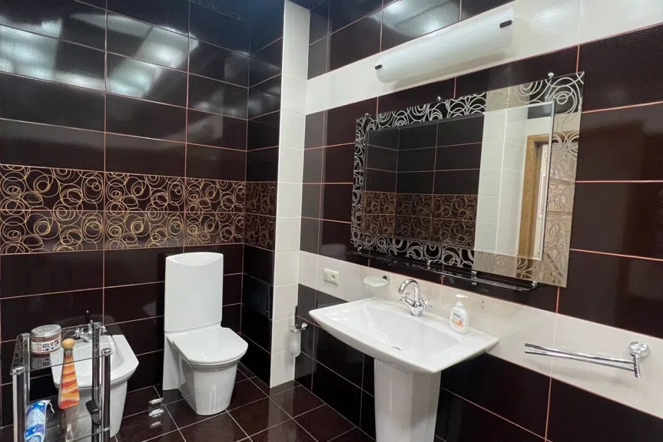 Продаётся 3-комнатная квартира, 110 м²