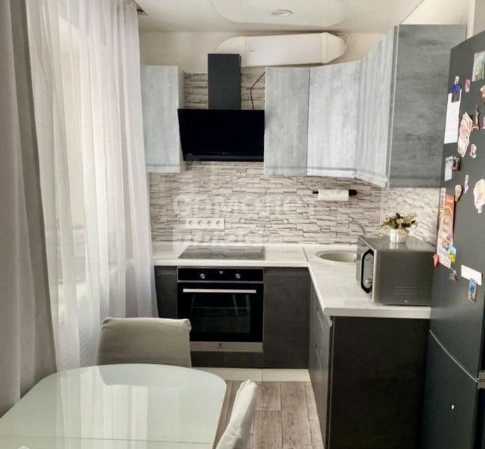 Продаётся 3-комнатная квартира, 49 м²