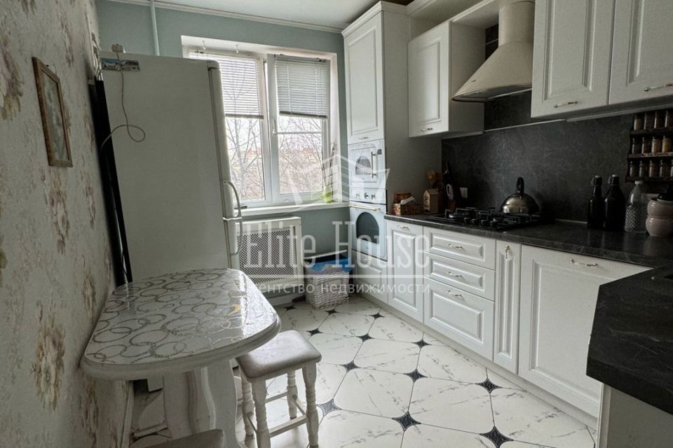 Сдаётся 2-комнатная квартира, 54 м²