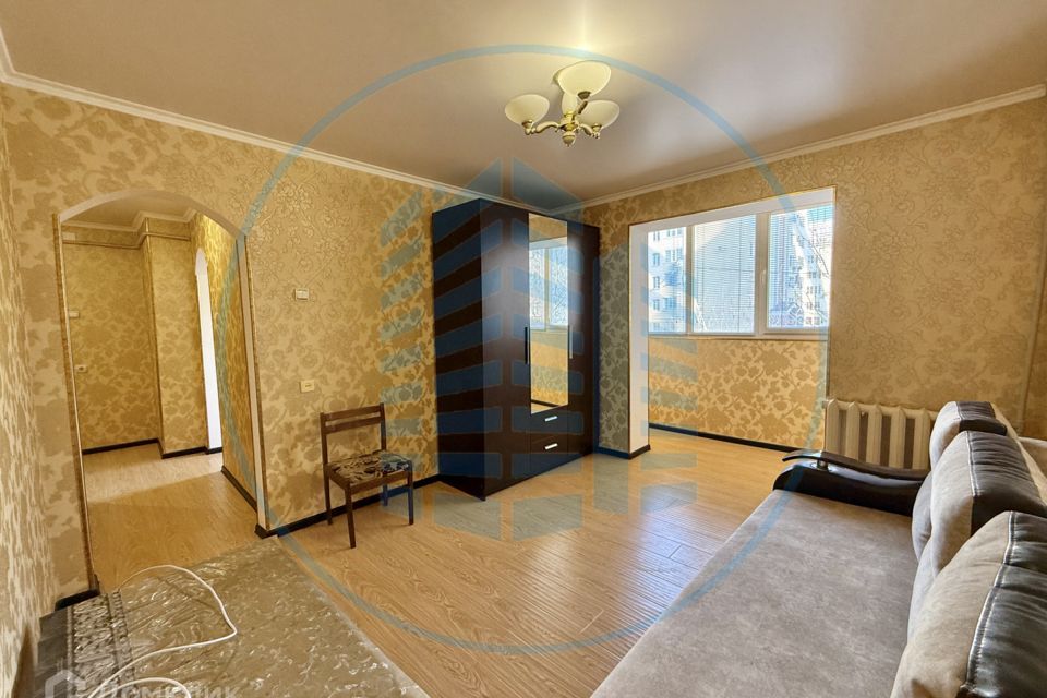 Продаётся 1-комнатная квартира, 32 м²