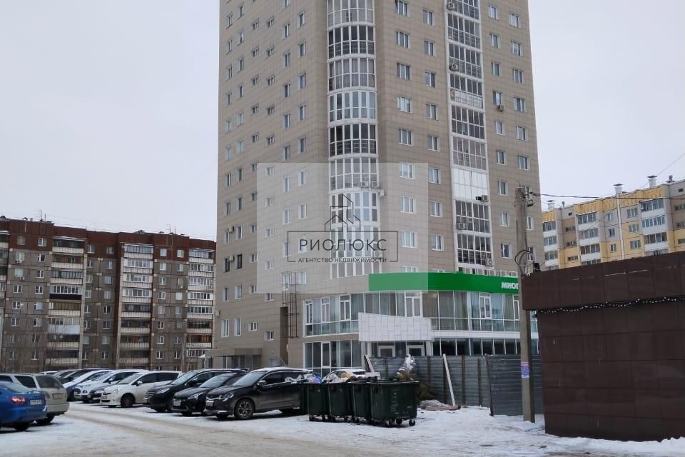 Продаётся 2-комнатная квартира, 61.8 м²