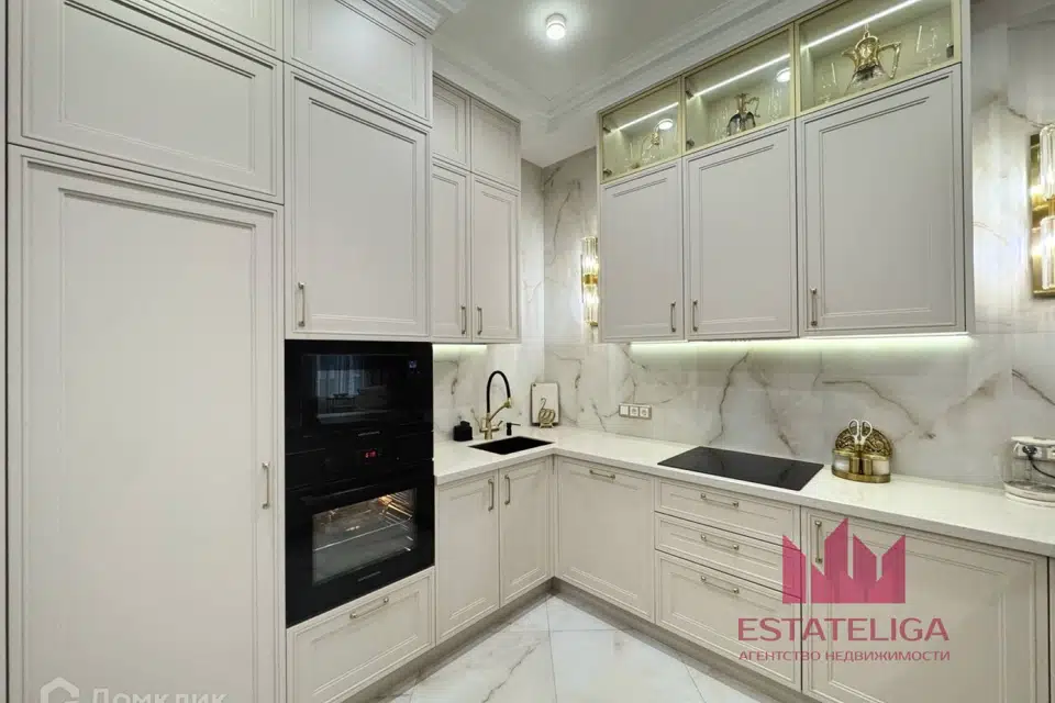 Продаётся 3-комнатная квартира, 90 м²
