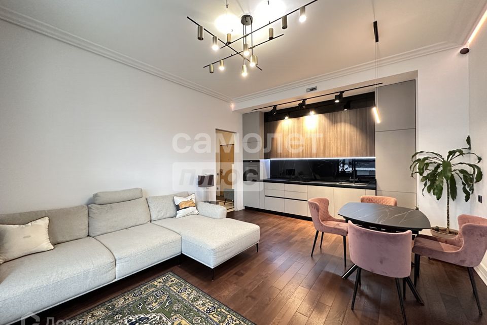 Продаётся 2-комнатная квартира, 78 м²