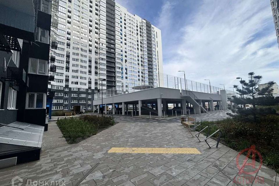Продаётся 1-комнатная квартира, 38.8 м²