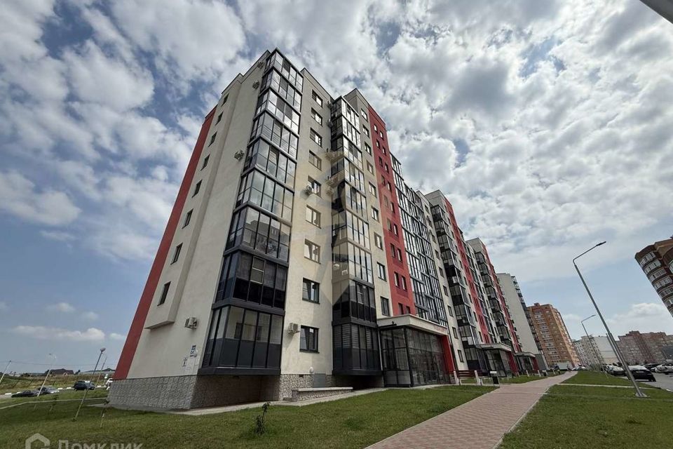 Сдаётся 3-комнатная квартира, 94 м²
