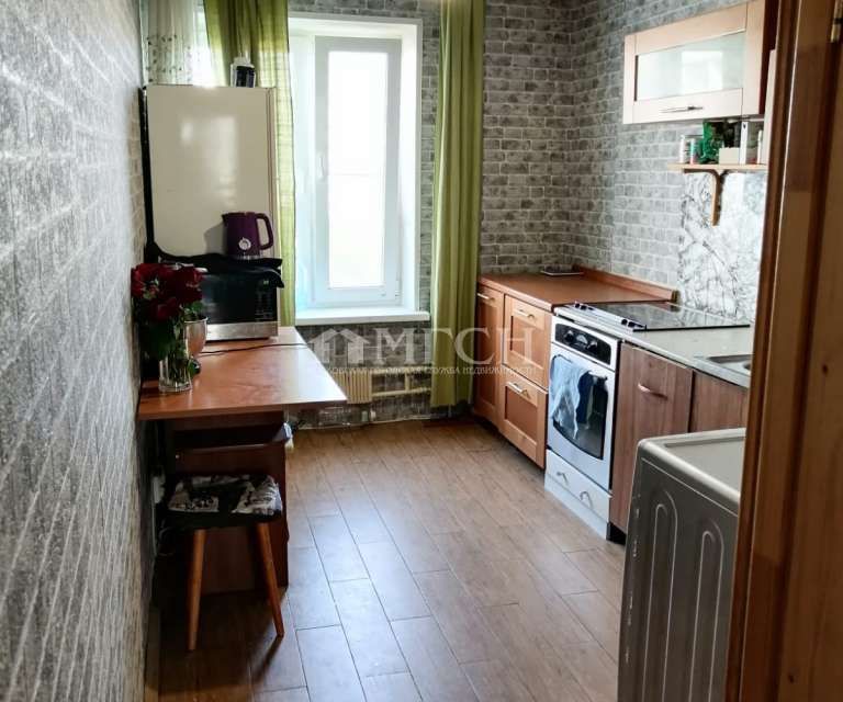 Продаётся 3-комнатная квартира, 60.7 м²