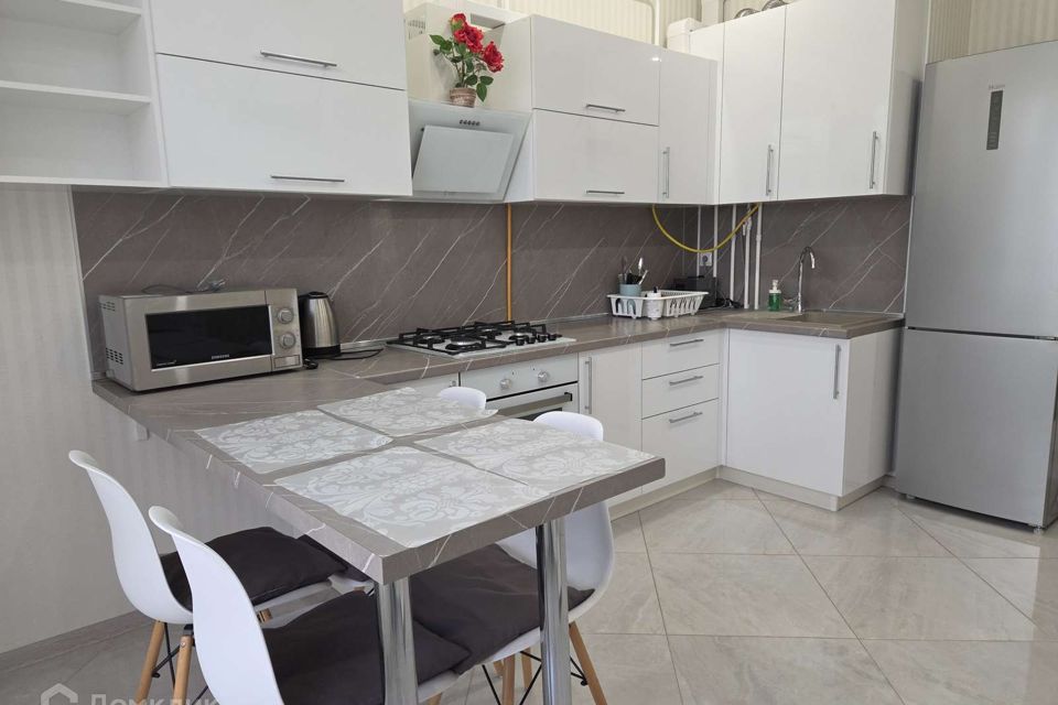 Сдаётся 1-комнатная квартира, 41 м²