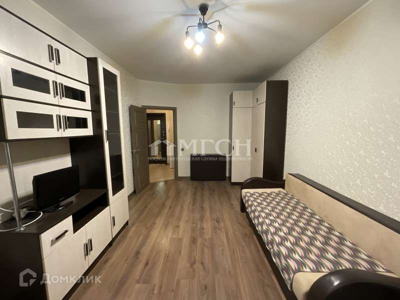 Продаётся 1-комнатная квартира, 43.3 м²