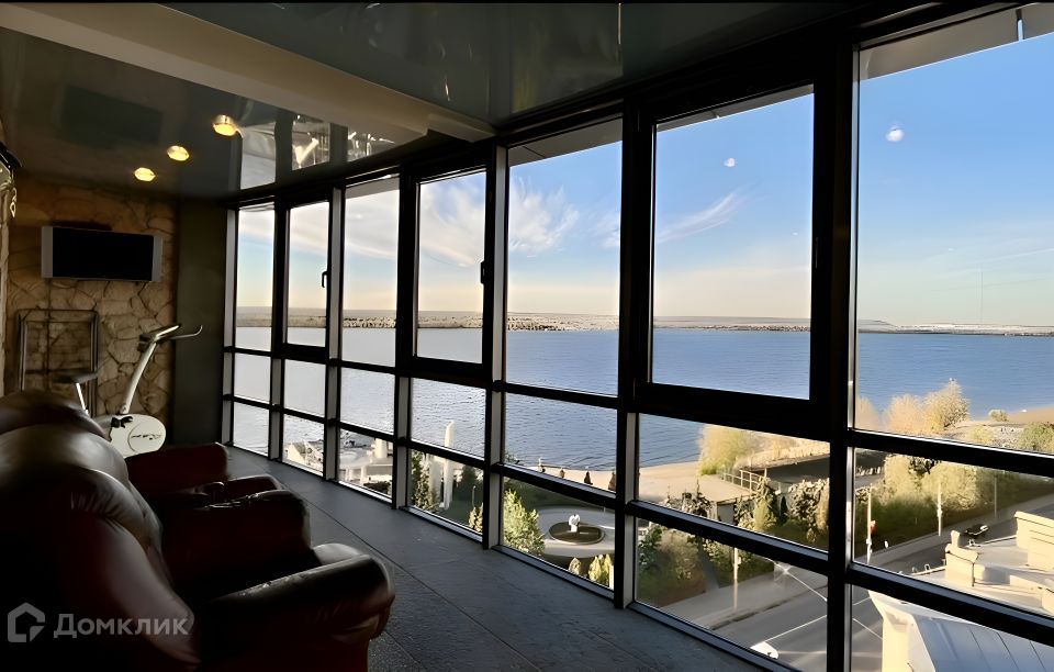 Сдаётся 3-комнатная квартира, 116 м²