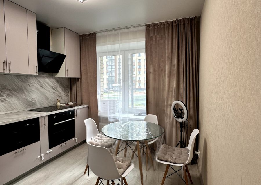 Продаётся 1-комнатная квартира, 33 м²