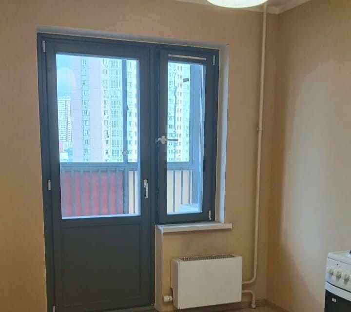Продаётся 1-комнатная квартира, 37 м²