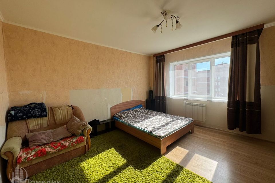Продаётся 1-комнатная квартира, 41.7 м²