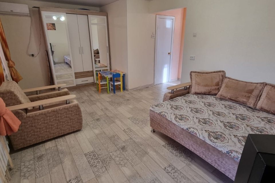 Продаётся 1-комнатная квартира, 35.1 м²