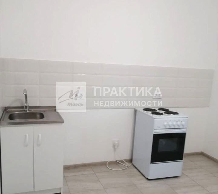 Продаётся 1-комнатная квартира, 41.6 м²