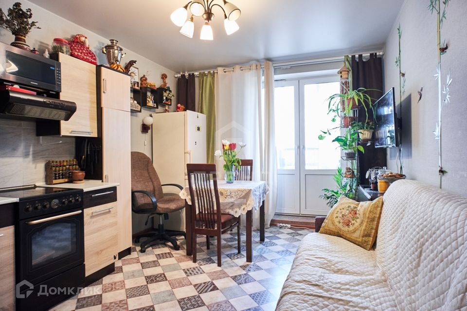 Продаётся 3-комнатная квартира, 81.1 м²