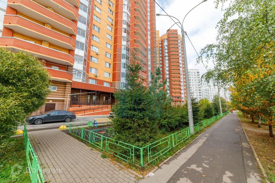 Продаётся 1-комнатная квартира, 42.1 м²