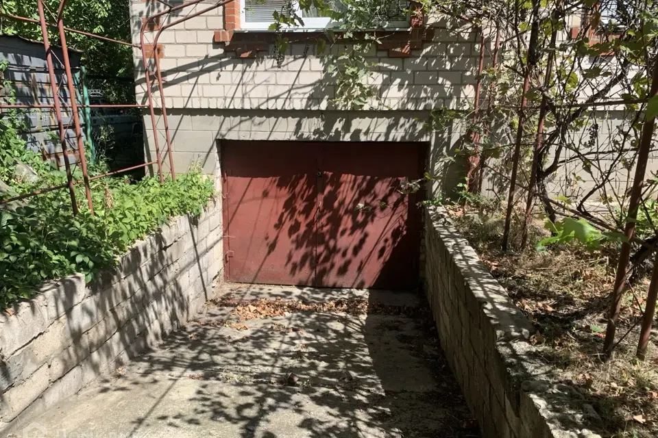 Продаётся 2-этажный дом, 170 м²