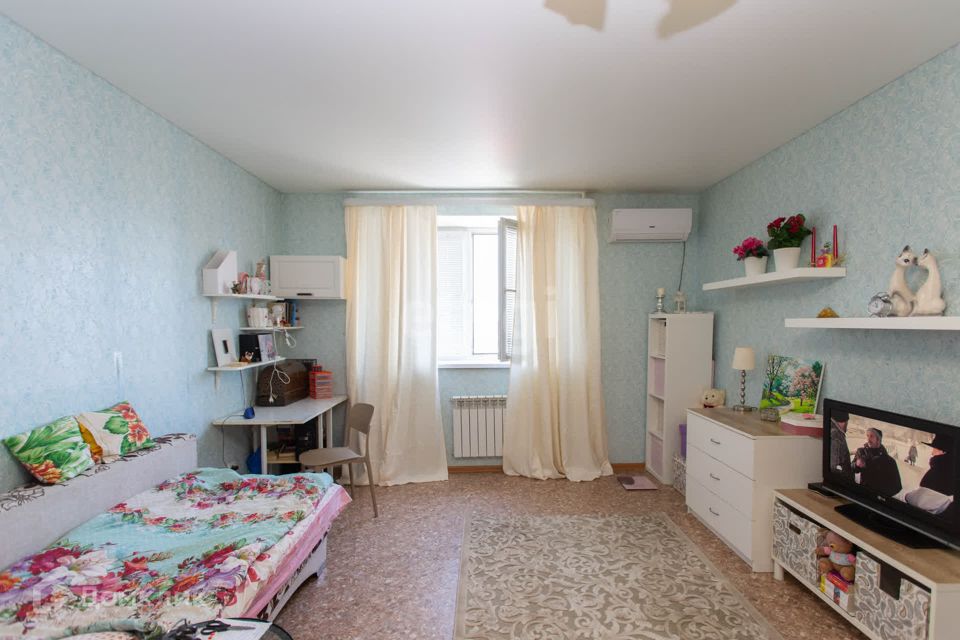 Продаётся 1-комнатная квартира, 42.9 м²