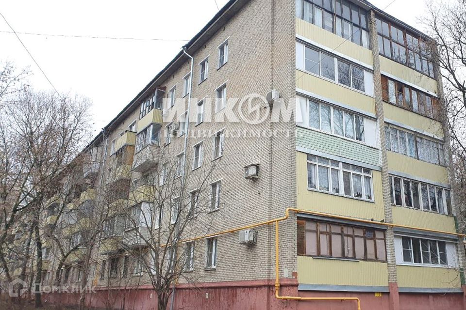 Продаётся 2-комнатная квартира, 41.8 м²