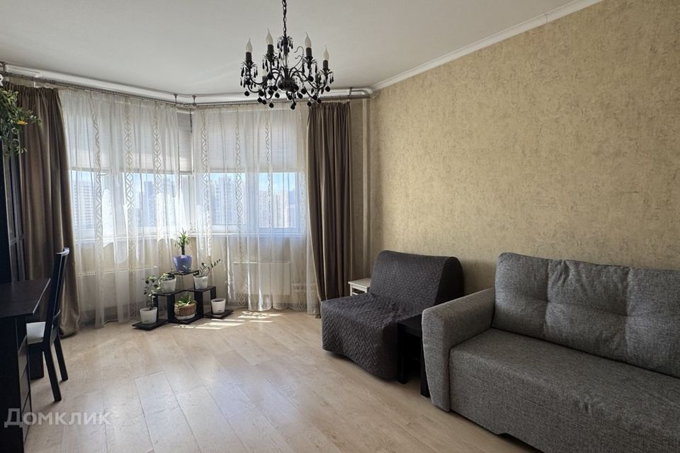 Продаётся 1-комнатная квартира, 41.5 м²