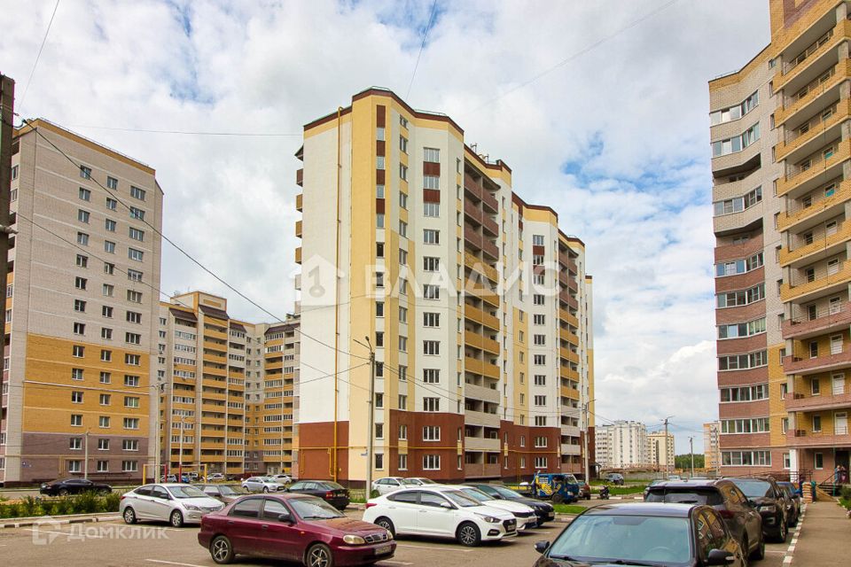 Продаётся 1-комнатная квартира, 39.5 м²