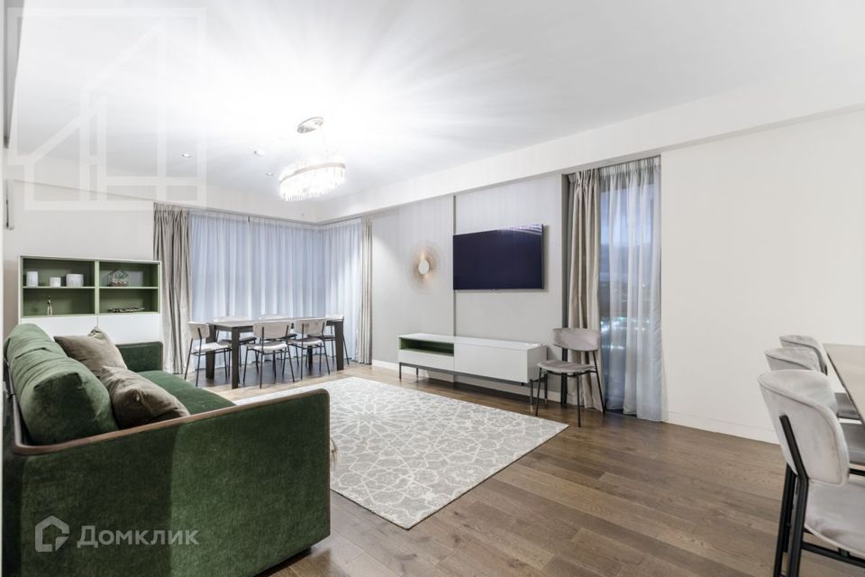 Сдаётся 3-комнатная квартира, 104 м²