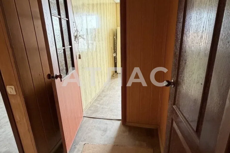 Продаётся 3-комнатная квартира, 56.3 м²