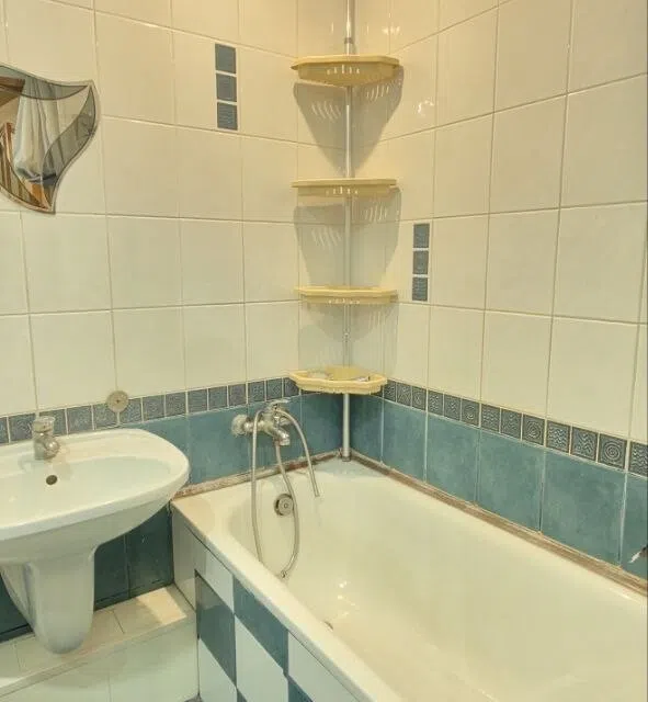Продаётся 3-комнатная квартира, 60 м²