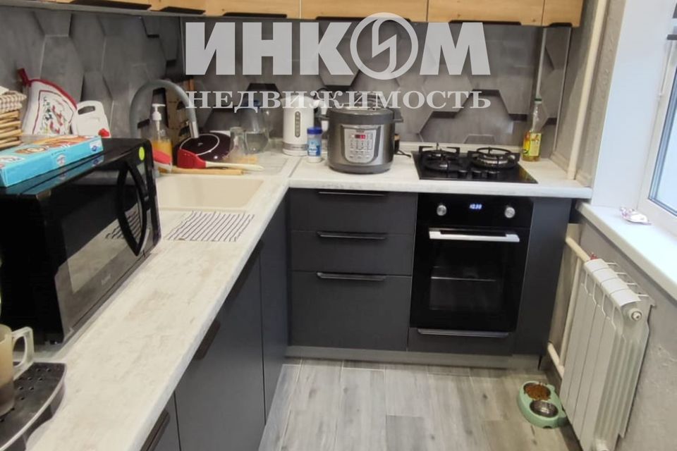 Продаётся 2-комнатная квартира, 43.3 м²