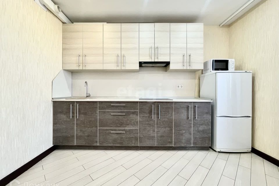 Сдаётся 2-комнатная квартира, 68.7 м²