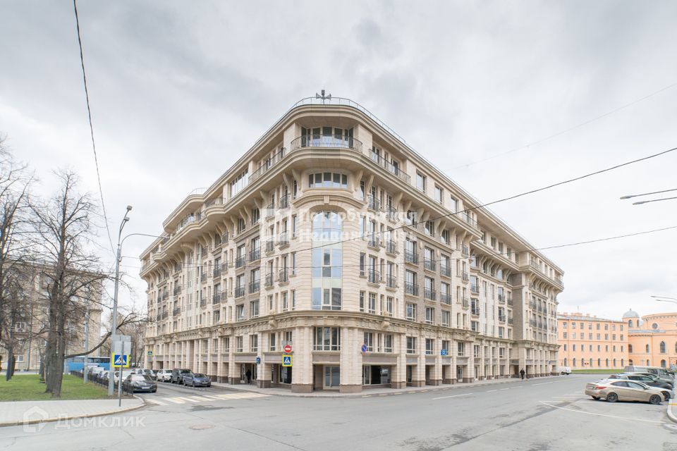 Продаётся 1-комнатная квартира, 56.1 м²