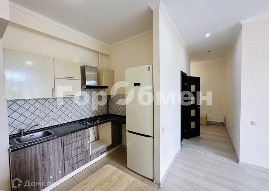 Продаётся 1-комнатная квартира, 45.8 м²