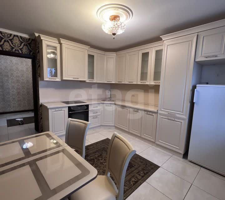 Продаётся 2-комнатная квартира, 78.9 м²