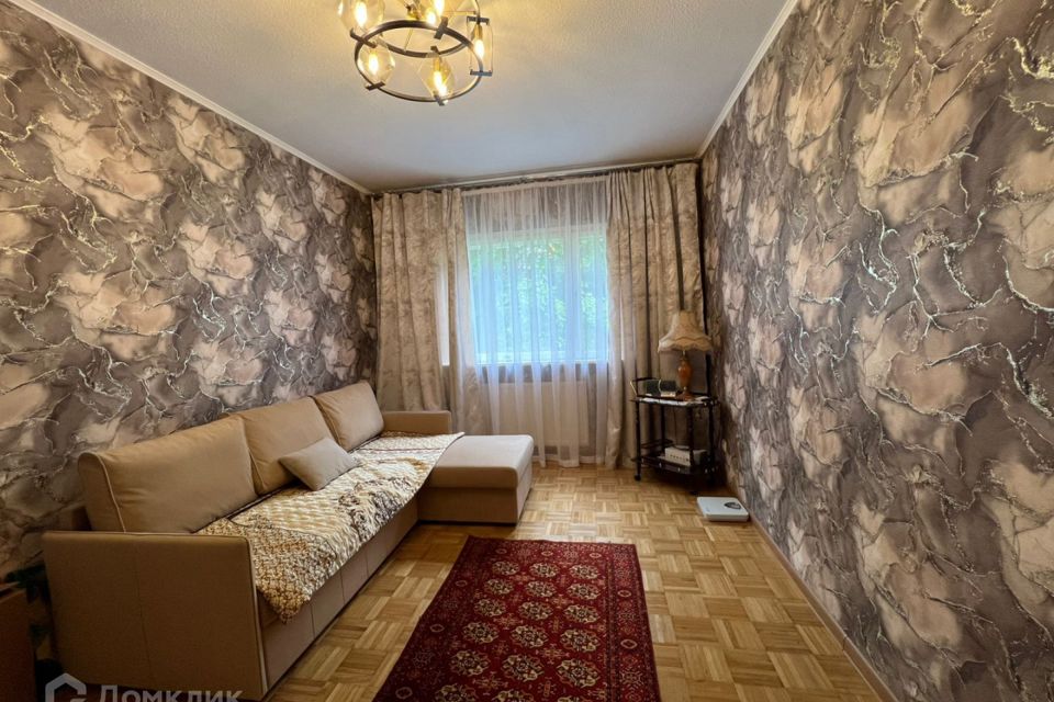 Продаётся 2-комнатная квартира, 56.2 м²