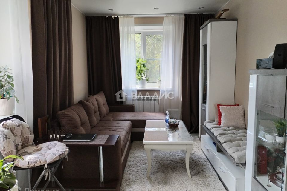 Продаётся 2-комнатная квартира, 42.2 м²