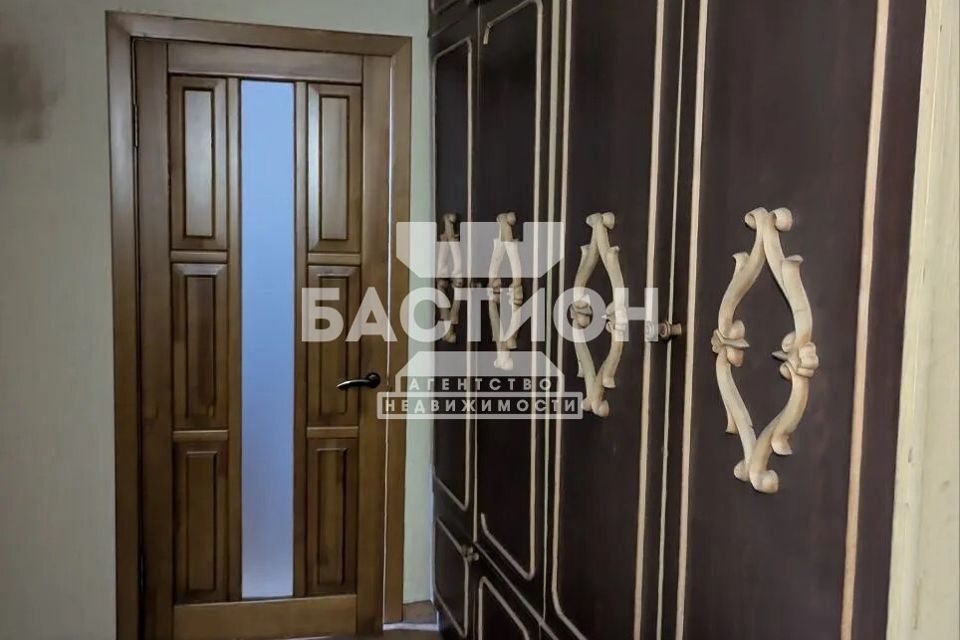 Продаётся 2-комнатная квартира, 56 м²