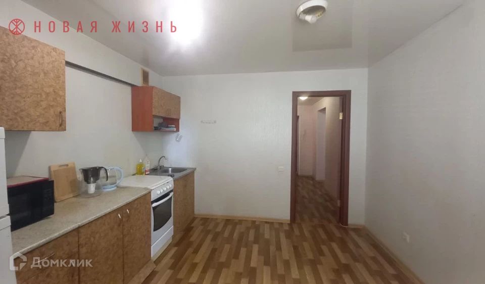 Продаётся 1-комнатная квартира, 42.7 м²