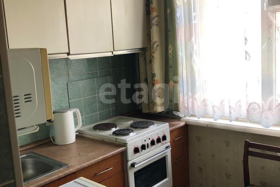 Продаётся 3-комнатная квартира, 57.8 м²