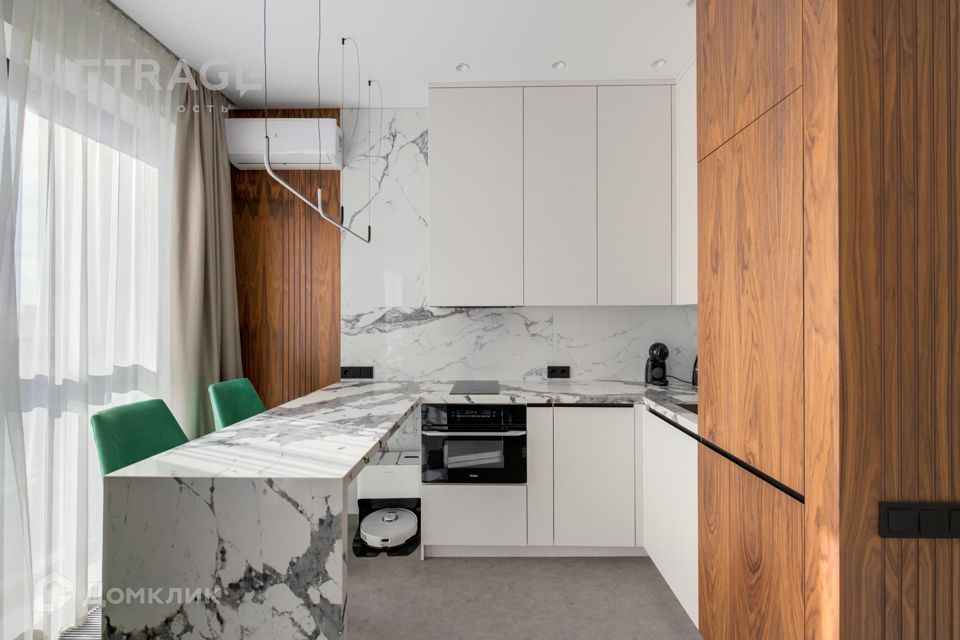 Продаётся 1-комнатная квартира, 38 м²