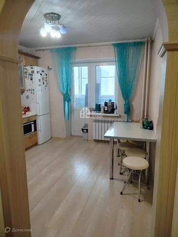 Продаётся 1-комнатная квартира, 43.9 м²