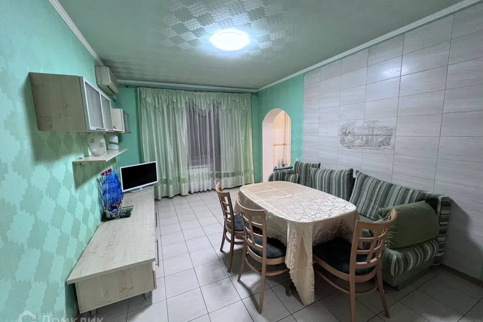 Сдаётся 5-комнатная квартира, 120 м²