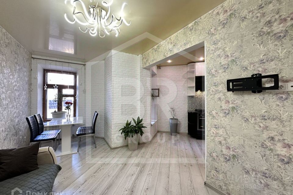 Продаётся 4-комнатная квартира, 81.5 м²