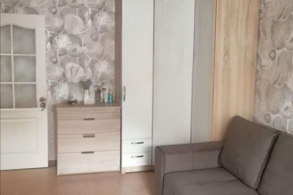 Продаётся 1-комнатная квартира, 37 м²