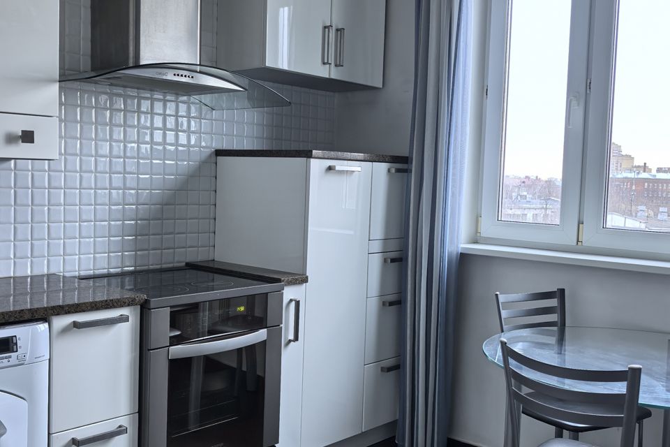 Продаётся 3-комнатная квартира, 74.2 м²