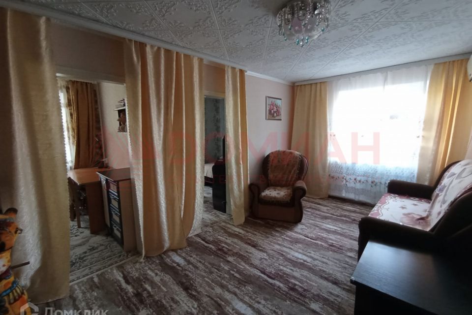 Продаётся 3-комнатная квартира, 42 м²